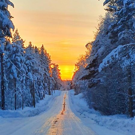 Stationshuset Dalarna Apartments Sorsjon ภายนอก รูปภาพ