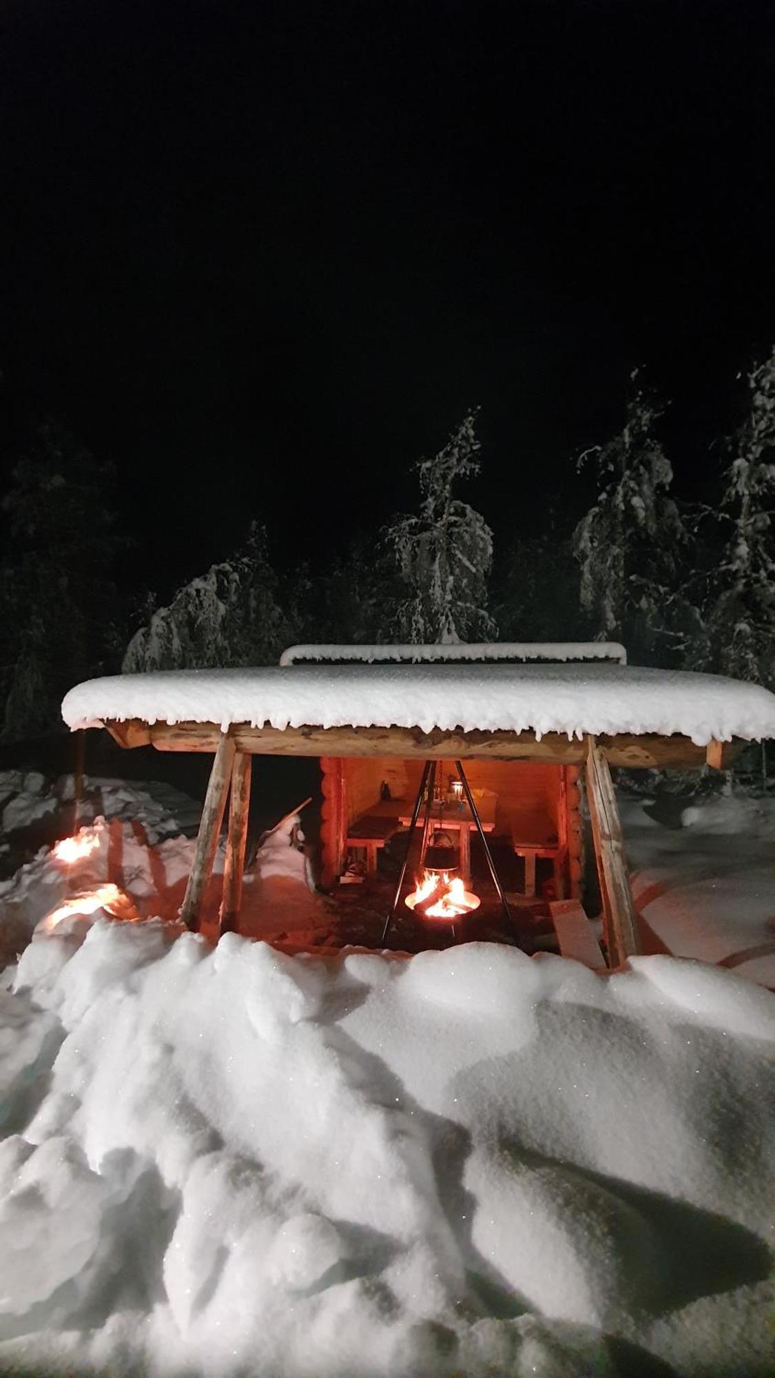 Stationshuset Dalarna Apartments Sorsjon ภายนอก รูปภาพ